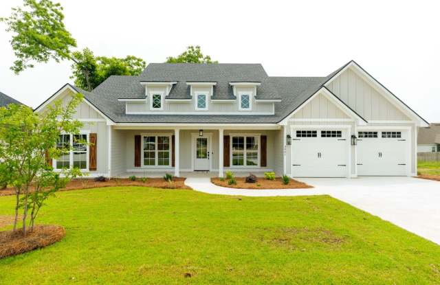 3061 Houser Way photos photos