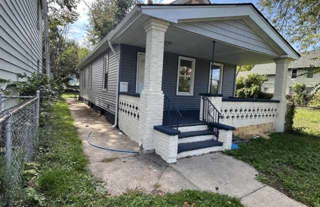 1582 East 49th Street photos photos