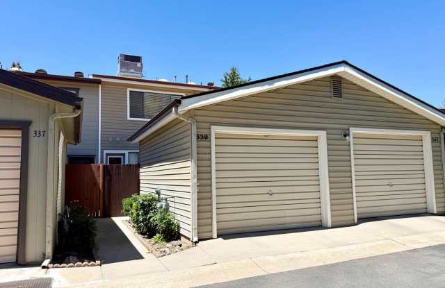 2-bedroom, 2.5-bathroom condo close to downtown! photos photos