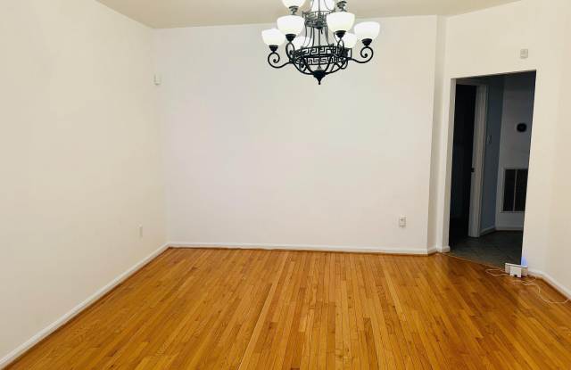 18108 COACHMANS Road Gallery 4