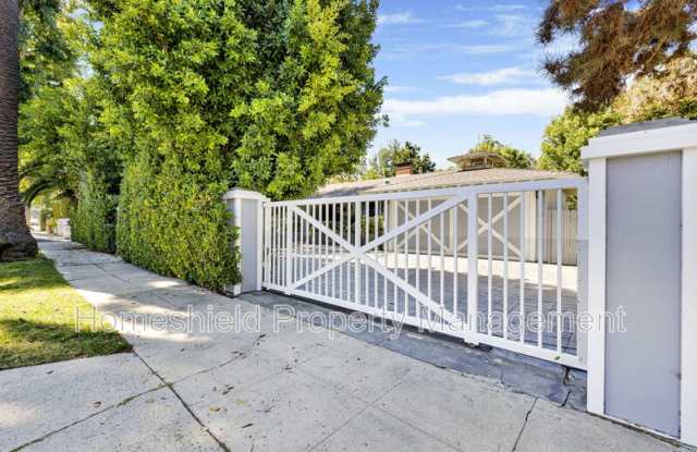 4239 Greenbush Avenue - 4239 Greenbush Avenue, Los Angeles, CA 91423 4239 Greenbush Avenue - 4239 Greenbush Avenue, Los Angeles, CA 91423