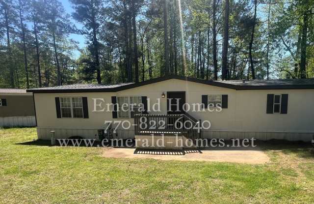 !!!WARNING: AVOID SCAMS CONFIRM RENTAL AT 770-822-6040!!! Cozy 3 bedroom 2 bath home in BUFORD SCHOOL DISTRCT! photos photos