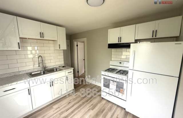 2724 N Palmer Street photos photos