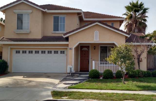 Beautiful Updated 4BD/3BA Two Story Home - Short Term Lease photos photos