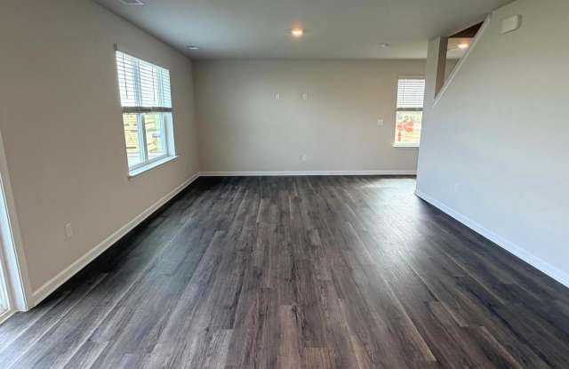 116 BOOKERS CREST Drive Gallery 4