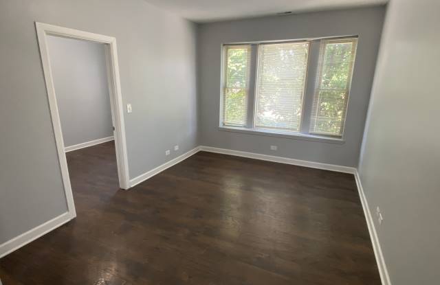 121 N Kostner Avenue - 2 photos photos