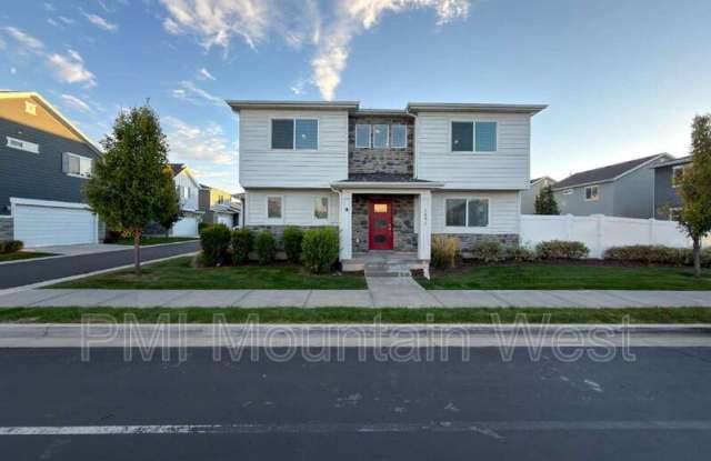 1551 W. Parkview Dr. Gallery 1