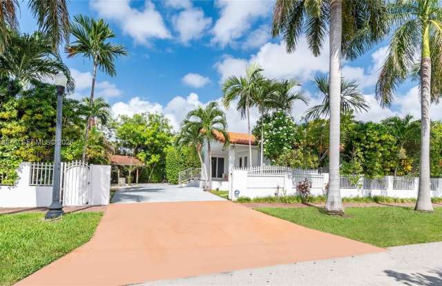 1300 71st St photos photos