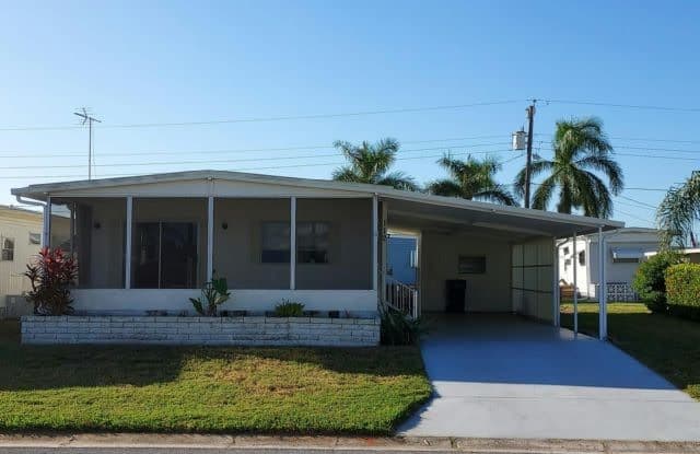 112 50th Ave. Plz. West - 112 50th Avenue Plaza West, South Bradenton, FL 34207