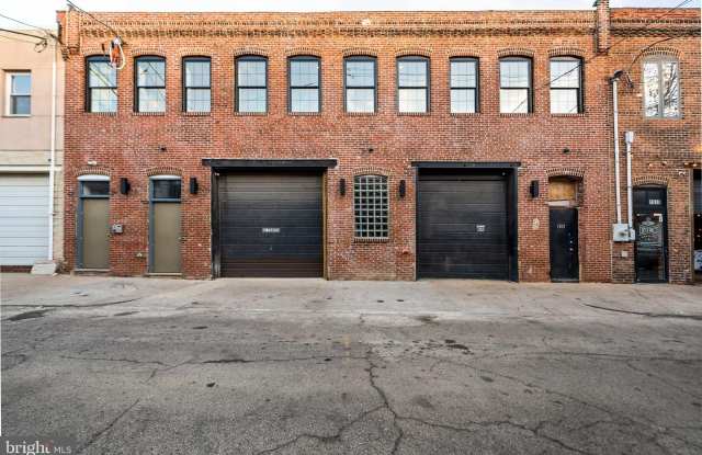 1935 S BANCROFT Street Gallery 2