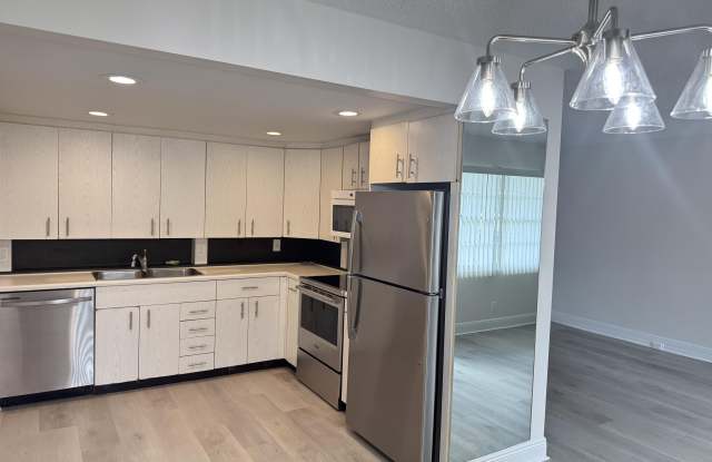 2039 Rexford unit: C photos photos