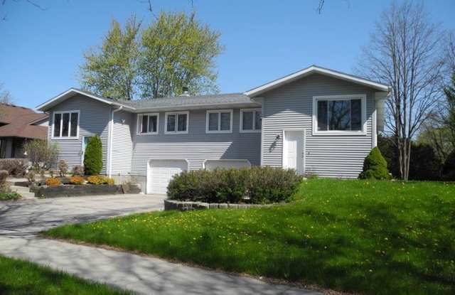 6702 Jacobs Way photos photos