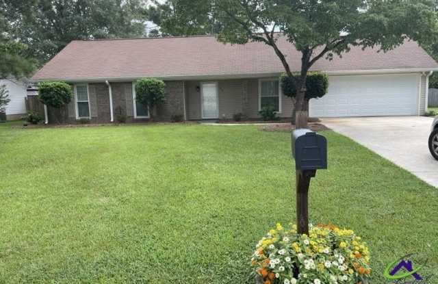 113 Heather Place - 113 Heather Place, Centerville, GA 31028