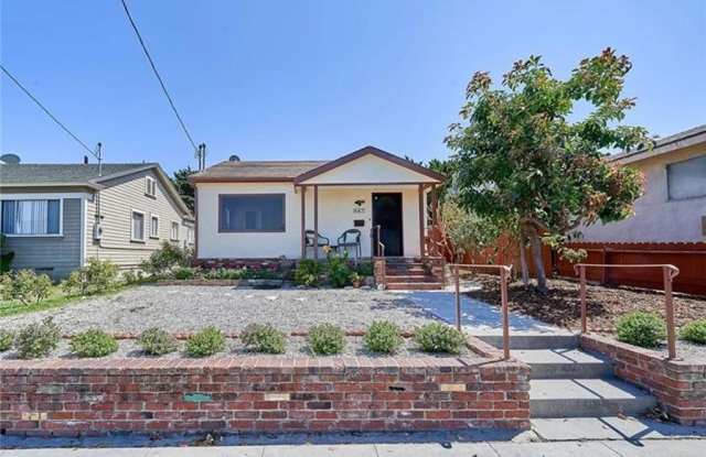 867 W 24th photos photos