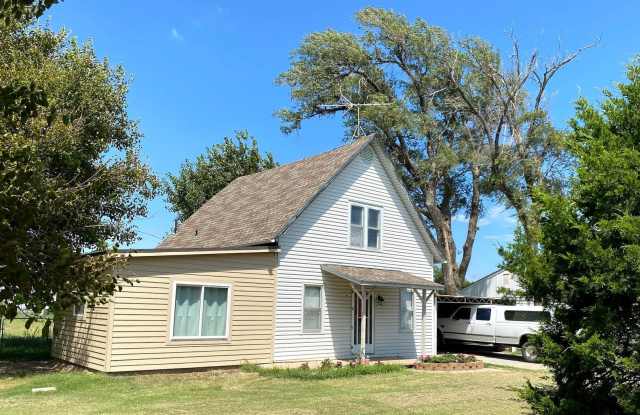 3 bedroom 1.5 bath across from park photos photos