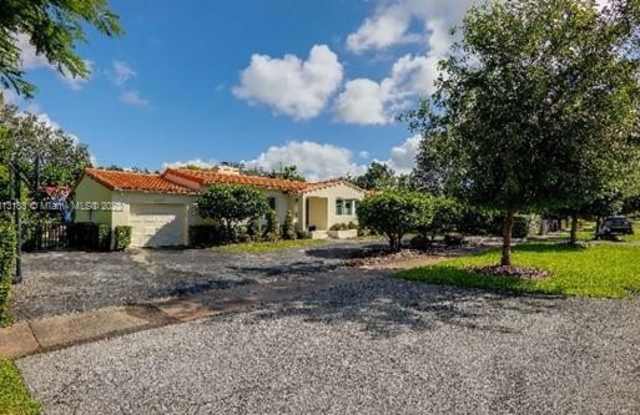 6609 Santona St - 6609 Santona Street, Coral Gables, FL 33146