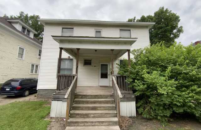 1214 N Walnut St photos photos
