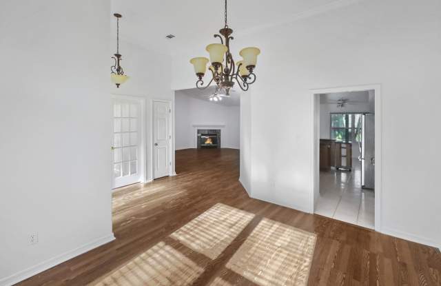 1297 Calcutta Drive Gallery 2