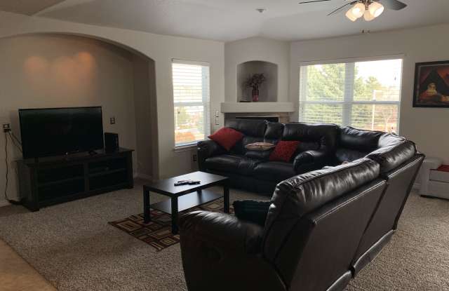 6617 S Forest Way Unit B Gallery 2
