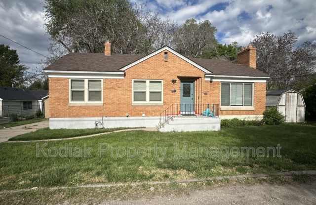 897 Orchard Avenue photos photos
