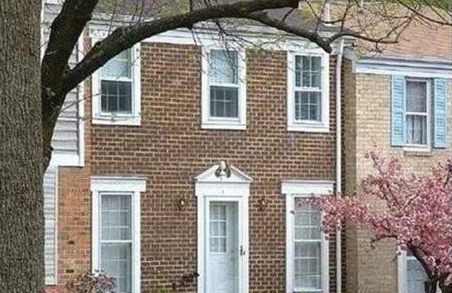 4 HONEY BROOK LANE - 4 Honey Brook Lane, Gaithersburg, MD 20878