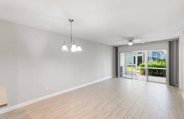 Updated 2-bedroom, 2-bath first-floor condo in Gulf Winds East Gallery 4