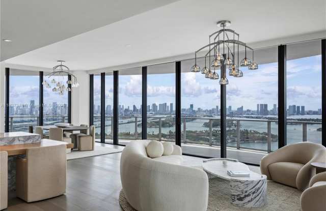 501 West Ave photos photos