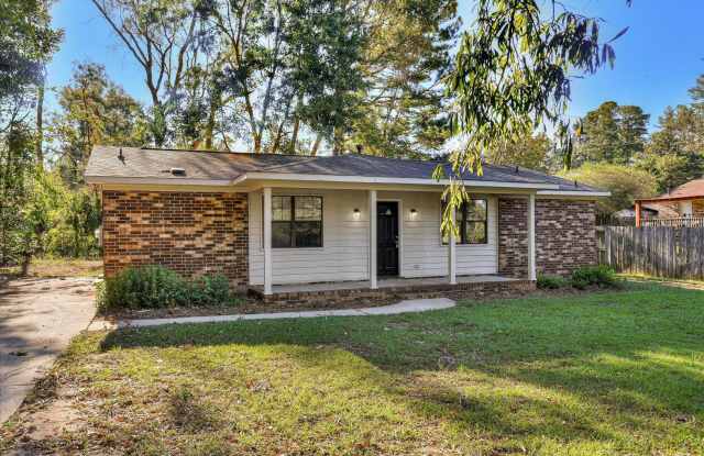 523 Travis Court Gallery 3