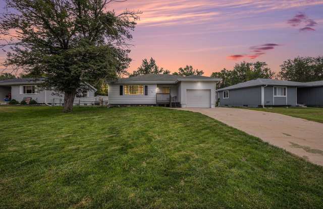 3 bed 2 bath Yutan Home For Rent photos photos