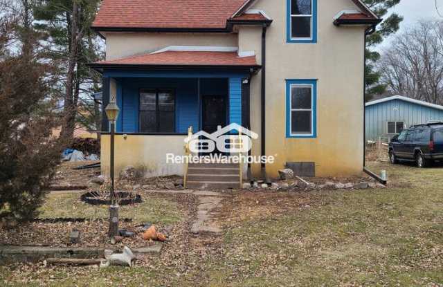 110 Oak Street - 110 Oak Street, Grasston, MN 55030