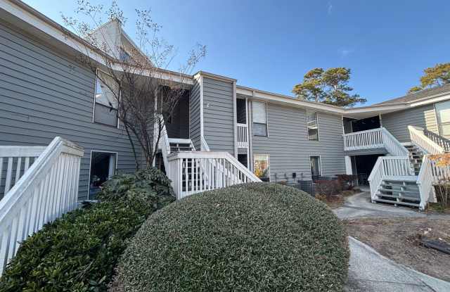 2 Bed 2 Bath Condominium in Hampstead photos photos