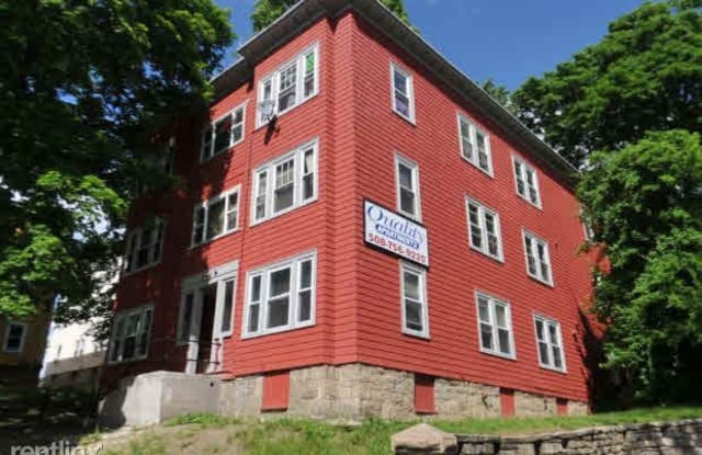 46 Oak Ave 1L - 46 Oak Avenue, Worcester, MA 01605