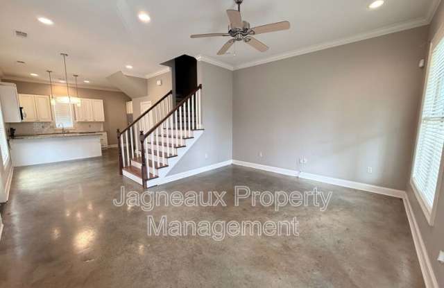 108 Shallowford Dr Gallery 2