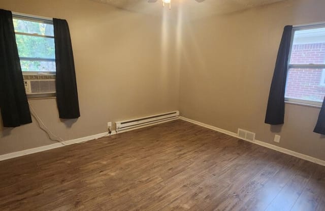 4218 Crittenden Avenue Gallery 2