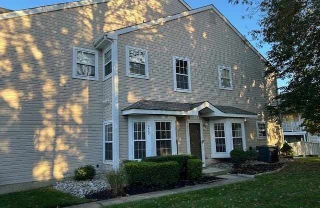 8408 NORMANDY Gallery 4