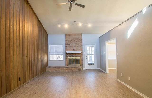 1024 Oak Ridge Drive Gallery 2