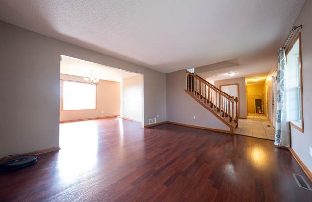 10415 Ponds Way Gallery 3