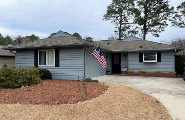 6-month SUMMER rental within minutes of Wrightsville Beach! - 1213 Bayside Circle West, Wilmington, NC 28405