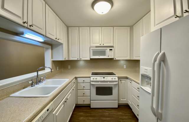 9022 Governors Place Ct photos photos