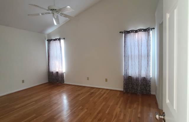 104 Cavalcade Dr Gallery 3