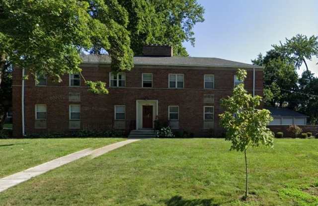 2036 Northwest Blvd D - 2036 Northwest Boulevard, Upper Arlington, OH 43212