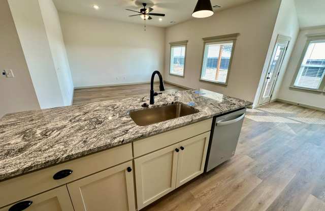 4 bedroom - Bixby Schools Gallery 4