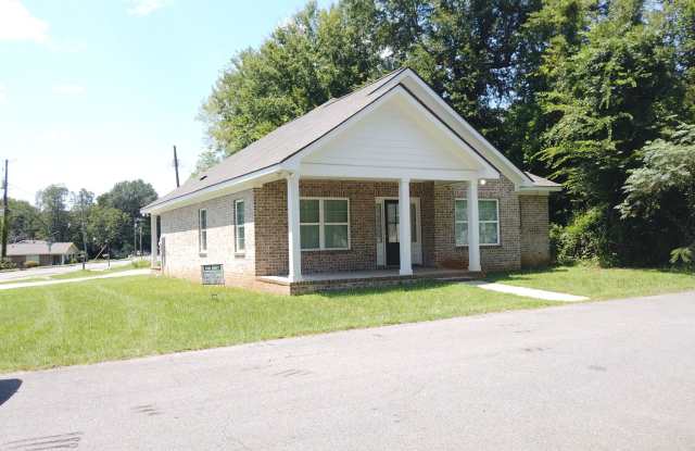 2402 Prince Avenue 3/3 House For Rent photos photos