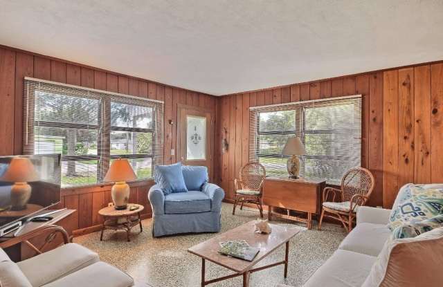 907 Ocean Place Gallery 3