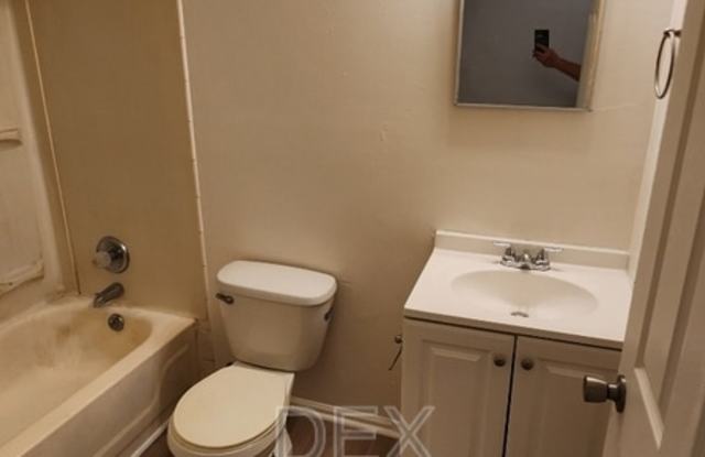 1320 Academy Avenue - C photos photos