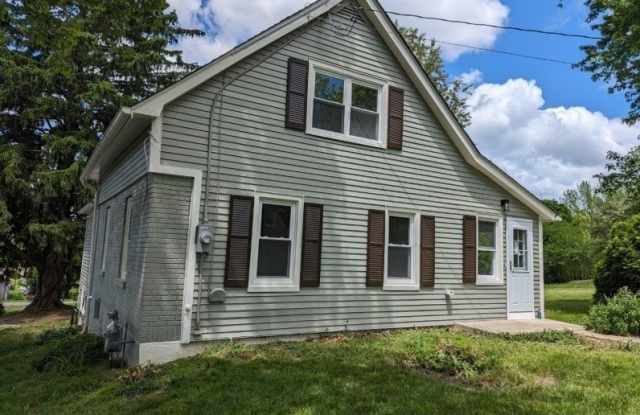 439 Victory Ave photos photos