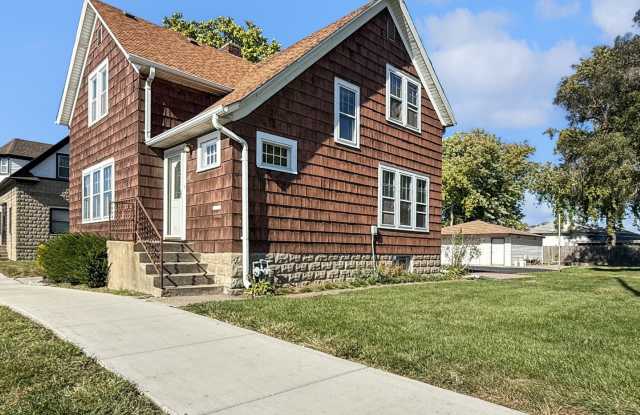 60 E 162nd Street photos photos