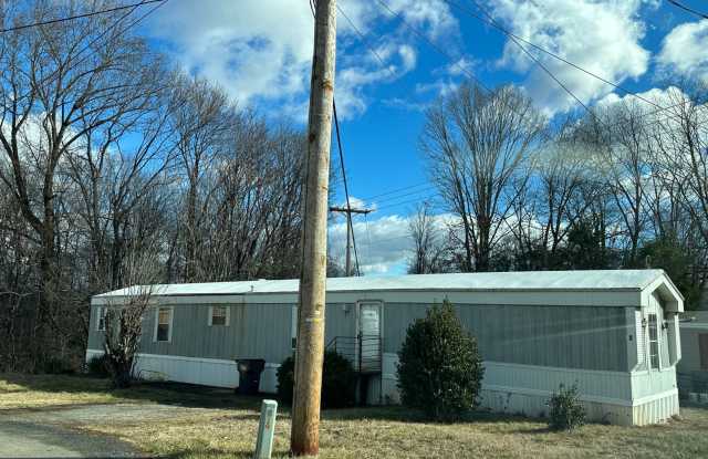 Spacious 3 bedroom, 2 bath singlewide in Amherst! photos photos
