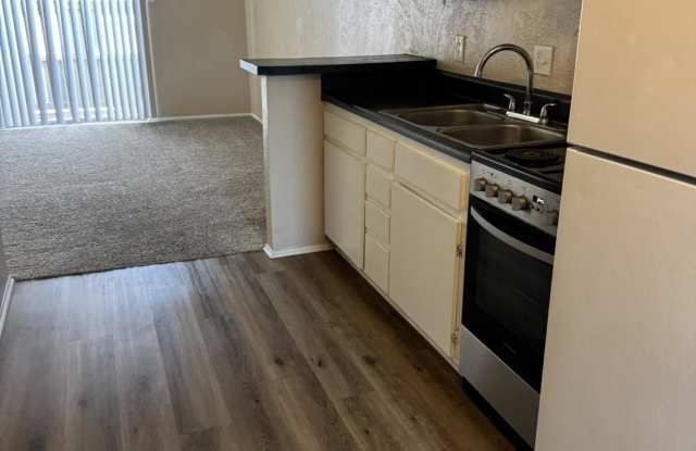 Westwood Apartments Gallery 2