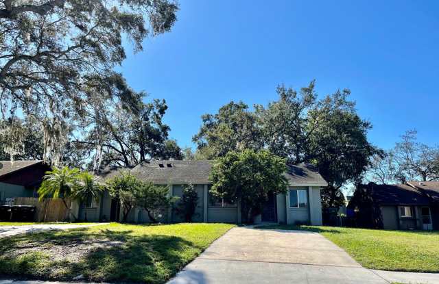 CUTE 2/1 DUPLEX in East Orlando! Gallery 4